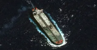 ভেনেজুয়েলার  নিষেধাজ্ঞাভুক্ত তেল ট্যাংকারে অবরোধের নির্দেশ ট্রাম্পের